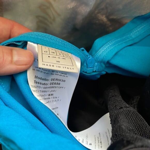 Emilio Pucci Gathered silk and cotton blend chiffon top azure size 8 - Picture 6 of 14